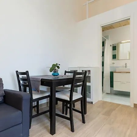 Rosaroll 161 Apartment